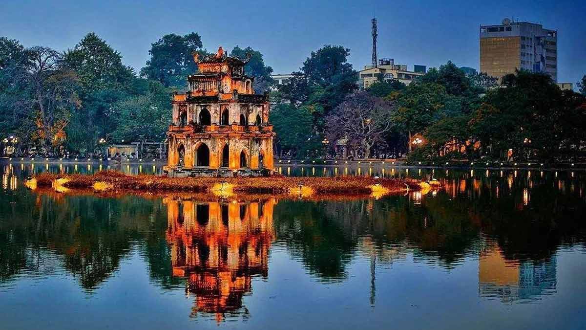 Best 10 places to visit Vietnam